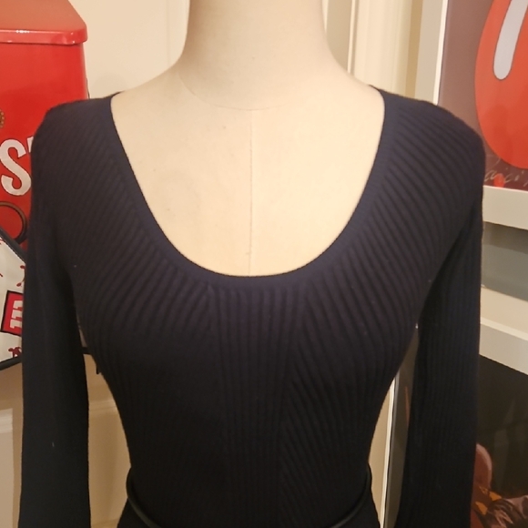 Elegant Black Sweater With PU Leather - Picture 3 of 7